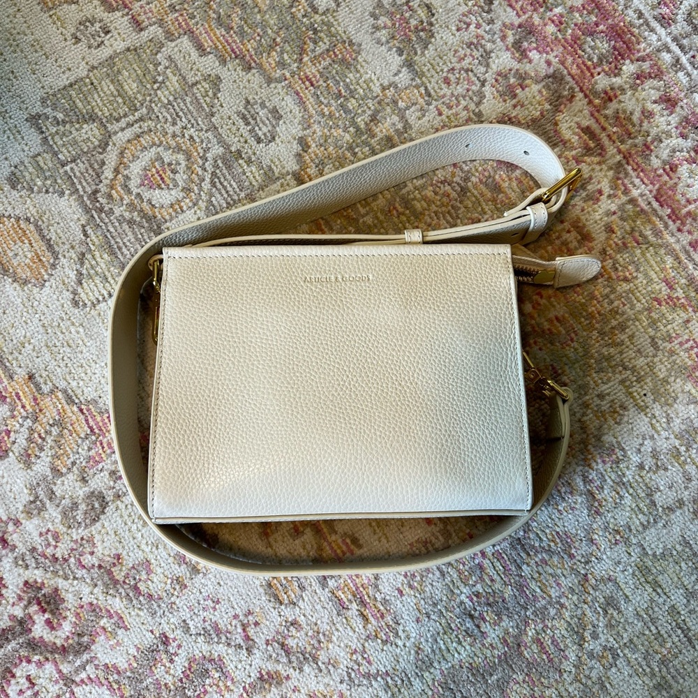 Article & Goods White Pebble Grain Leather Crossbody View 2